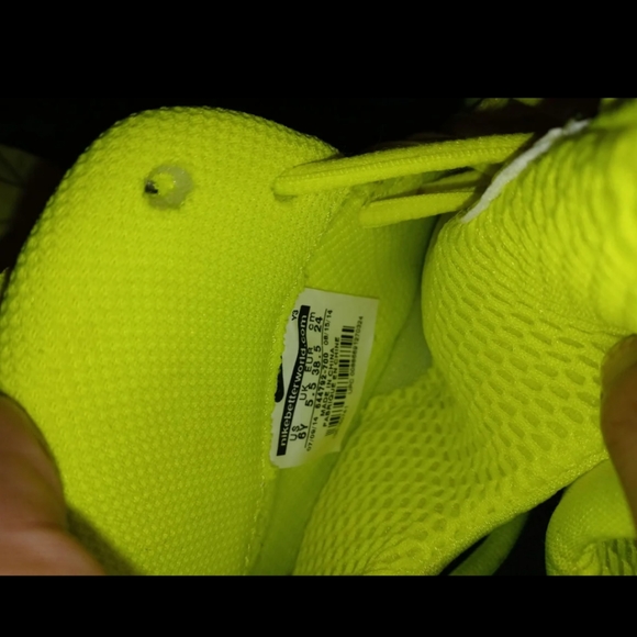 Nike Volt foamposites - Picture 3 of 4
